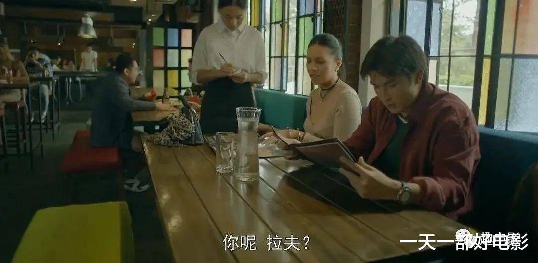 超越岛国片的时尚，菲律宾“开车”也很猛《一个女孩和一个男孩》（菲律宾一夫一妻制吗）
