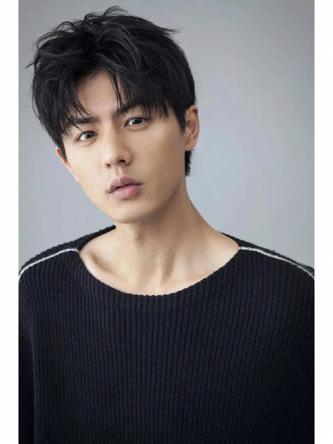 朱亚文,1984年4月21日生于江苏省盐城,中国大陆男演员,毕业于北京电影