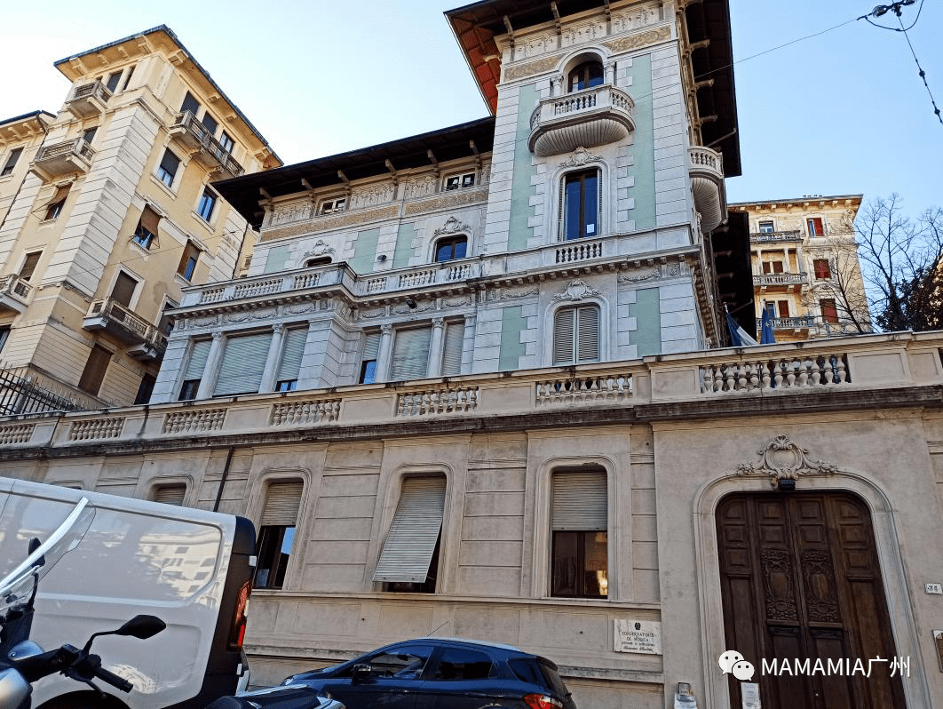 就在一个月前我硕士毕业于意大利拉斯佩齐亚音乐学院(普契尼音乐学院)