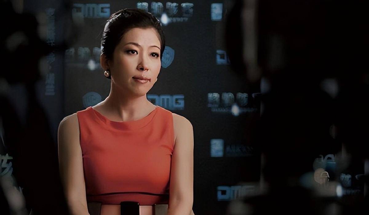 她是"人人喊打"的体操冠军,卷款44亿逃亡国外,装病不肯回来_吴冰_体育