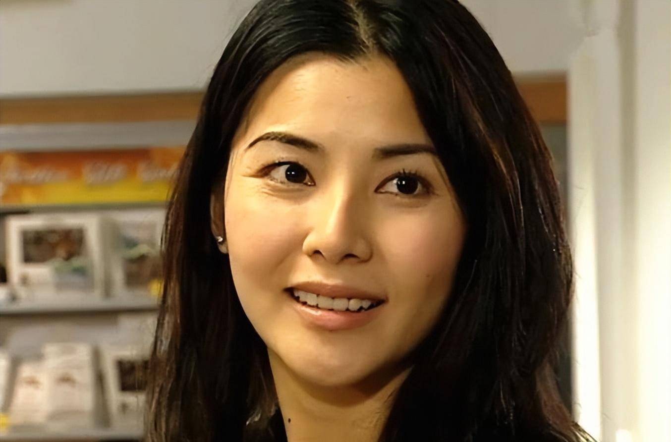 陈浩南56岁照常营业 日语老婆引争议_蒙嘉慧_郑伊_日本