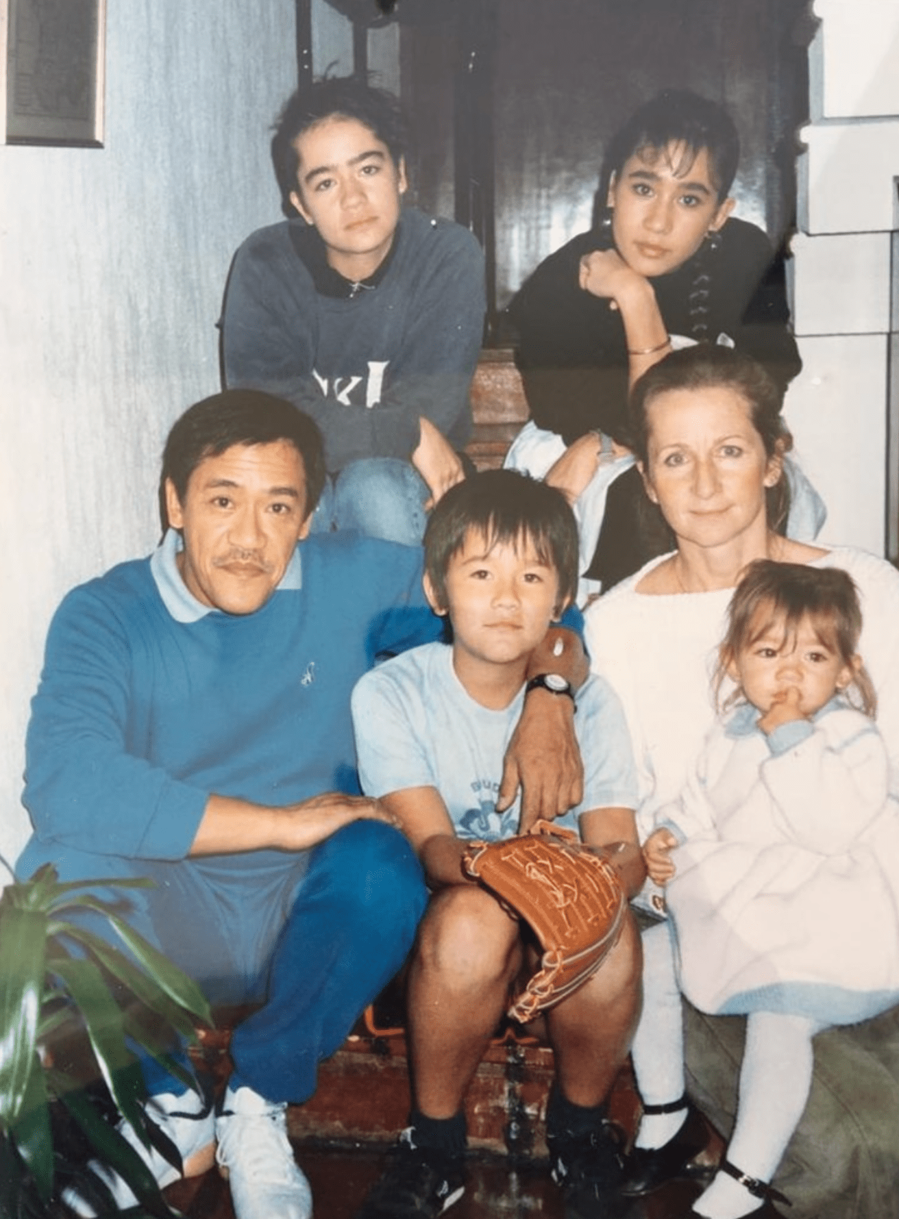 称吴耀汉临终前仍有说有笑,将择日海葬_家人_儿子_全家