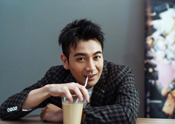 出道多年一直捧不红的张智尧,直面现实,用演技征服观众_李易峰_古装