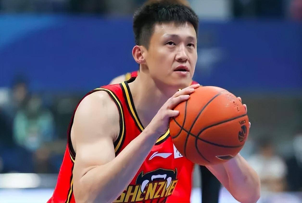 周鹏成奇兵,深圳看到晋级希望,广东心里五谷杂陈!_进攻_防守_比赛