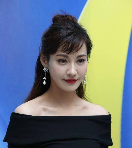 角色_父母_张黎