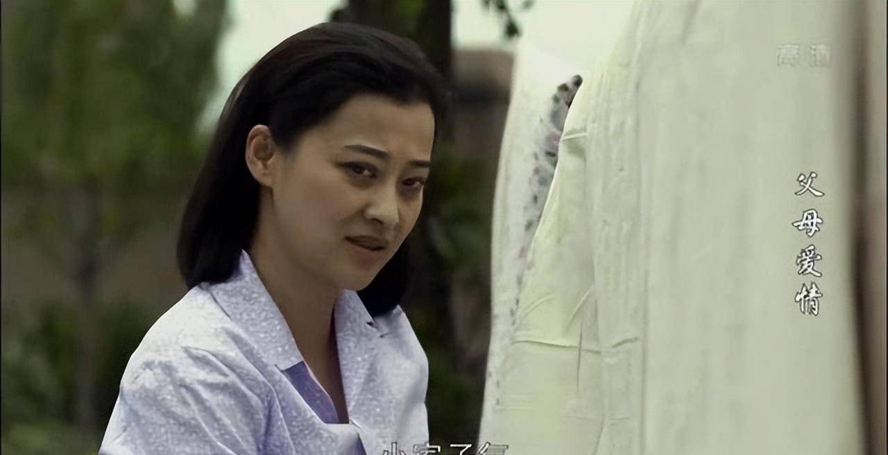 她是巩俐替身,她是陈红侄女,长相平平却屡演大片_陈旭_白红梅_角色