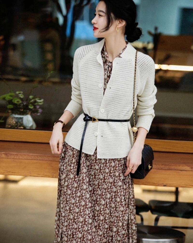 "奶奶衫 裙子"才是春天更时髦的打开方式,优雅洋气,美得高级_身材