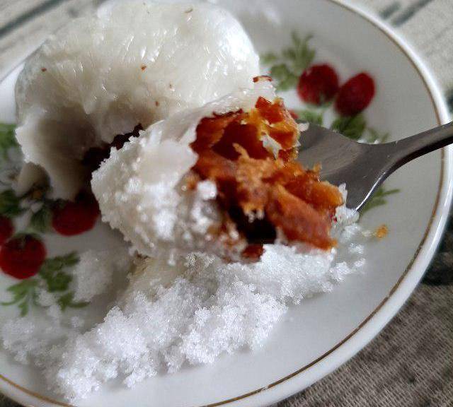 糯米年糕,沾白糖吃很甜哦_变形_锅盖_妖精