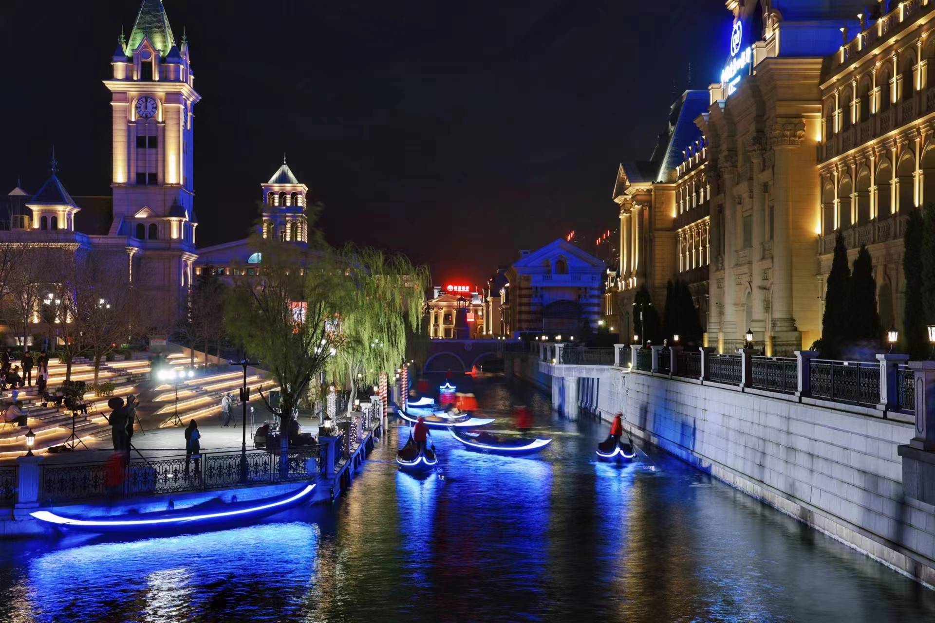 大连填海后的未来之城,这里到底有多美?_威尼斯水城_东港_音乐