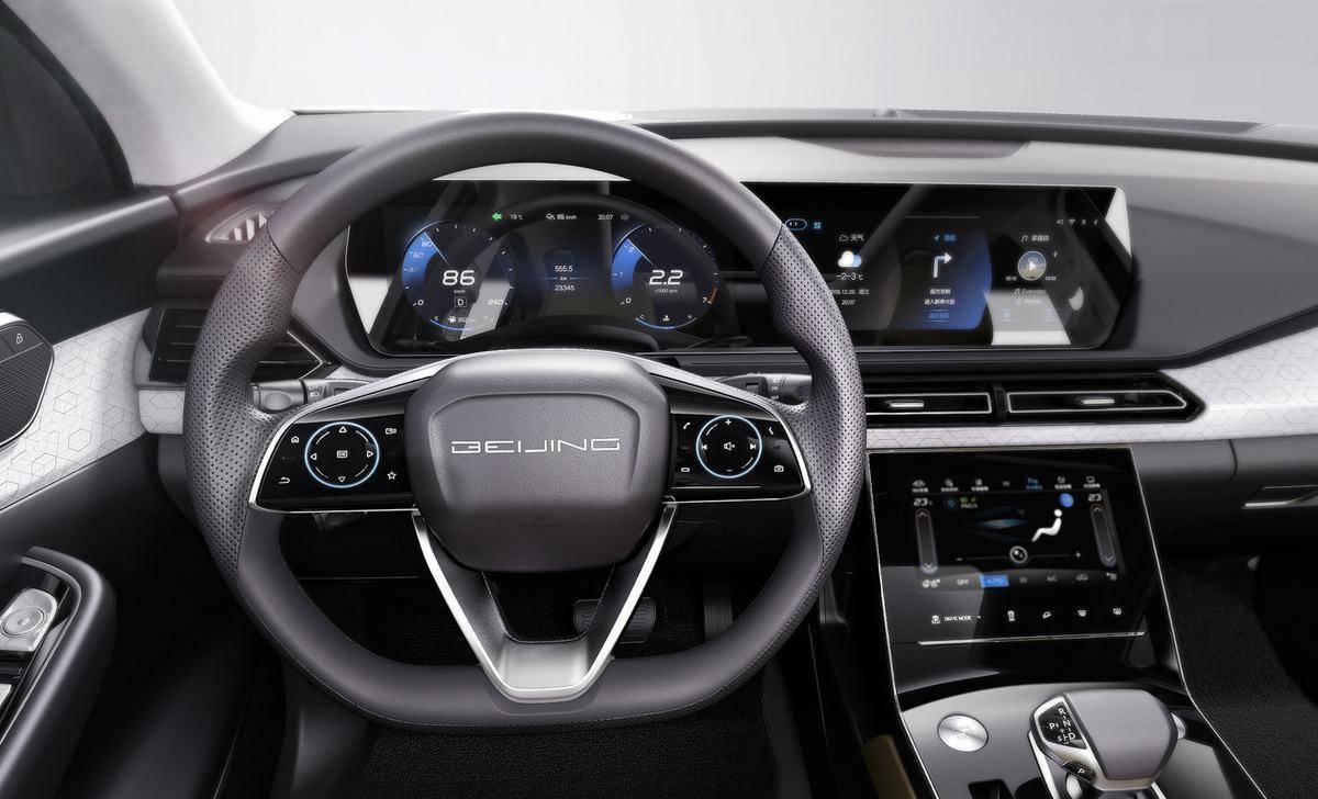 凯迪拉克首席设计师打造,全新"beijing-x7"到店,内饰够奢华!