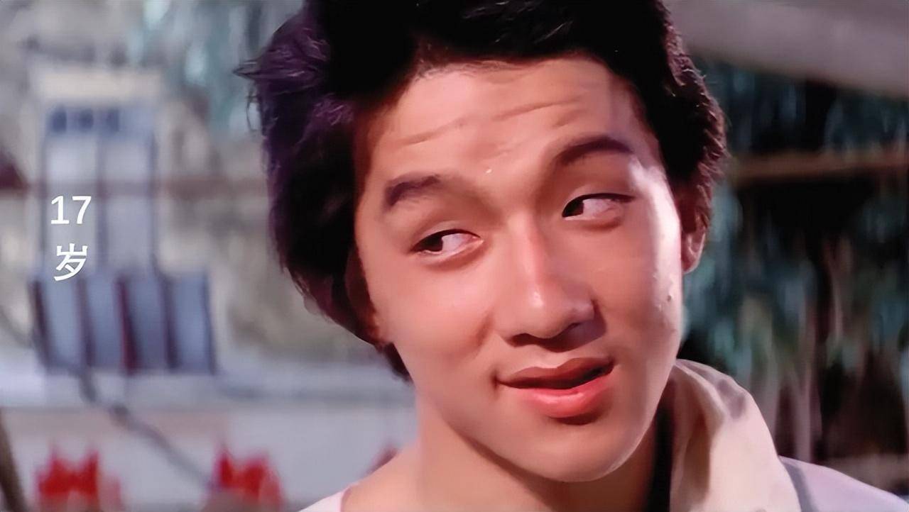 大鼻子,虽然姐弟俩不是亲生的,成龙的女儿和儿子长得很像小时候的成龙