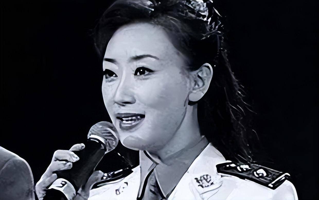 "最美警花":为了上位不择手段,最终难逃法律制裁_王菲_郑少东_舞台
