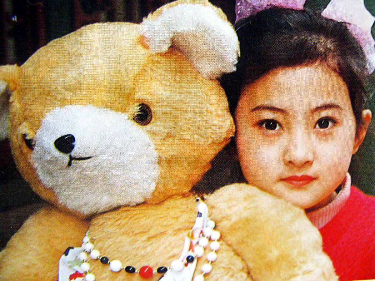"小婉君"今年43:年少成名红炸天,如今被父母催婚烦恼不堪_金铭_琼瑶