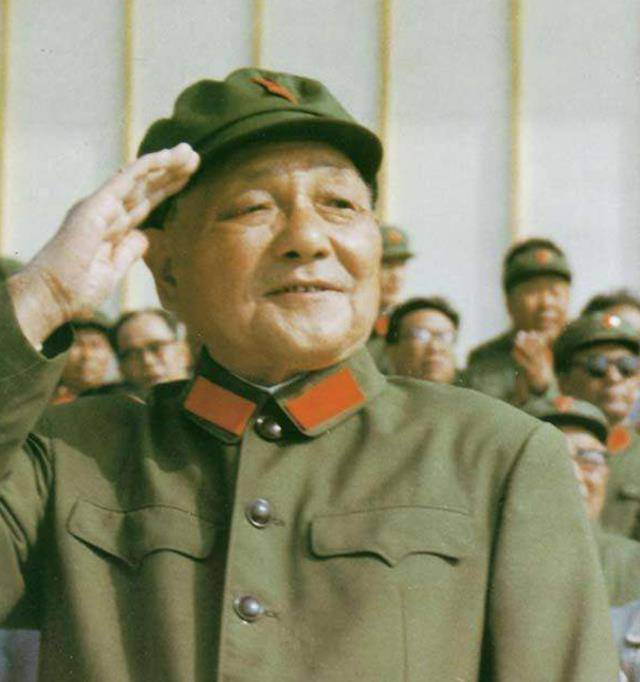 政委和司令哪一个权力更大？