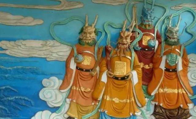 为了替自己的儿子报仇,东海龙王悲愤之余,还联合其余三海龙王,要挟