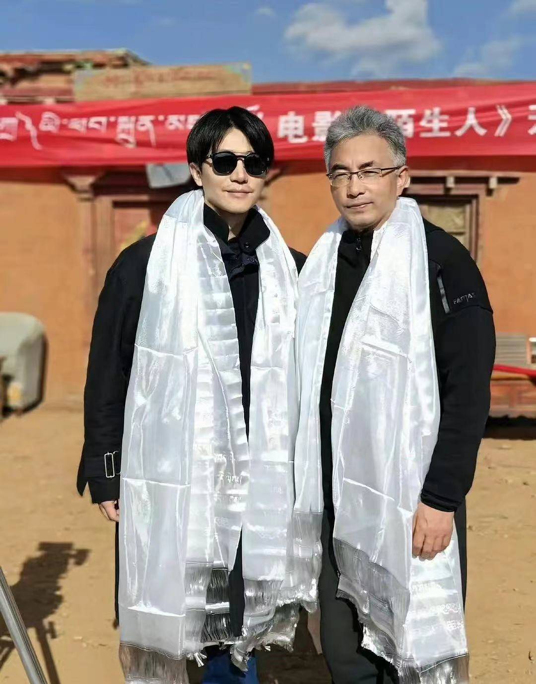 导演万玛才旦去世,因心脏病医治无效,高群书等电影人悲痛悼念_时间
