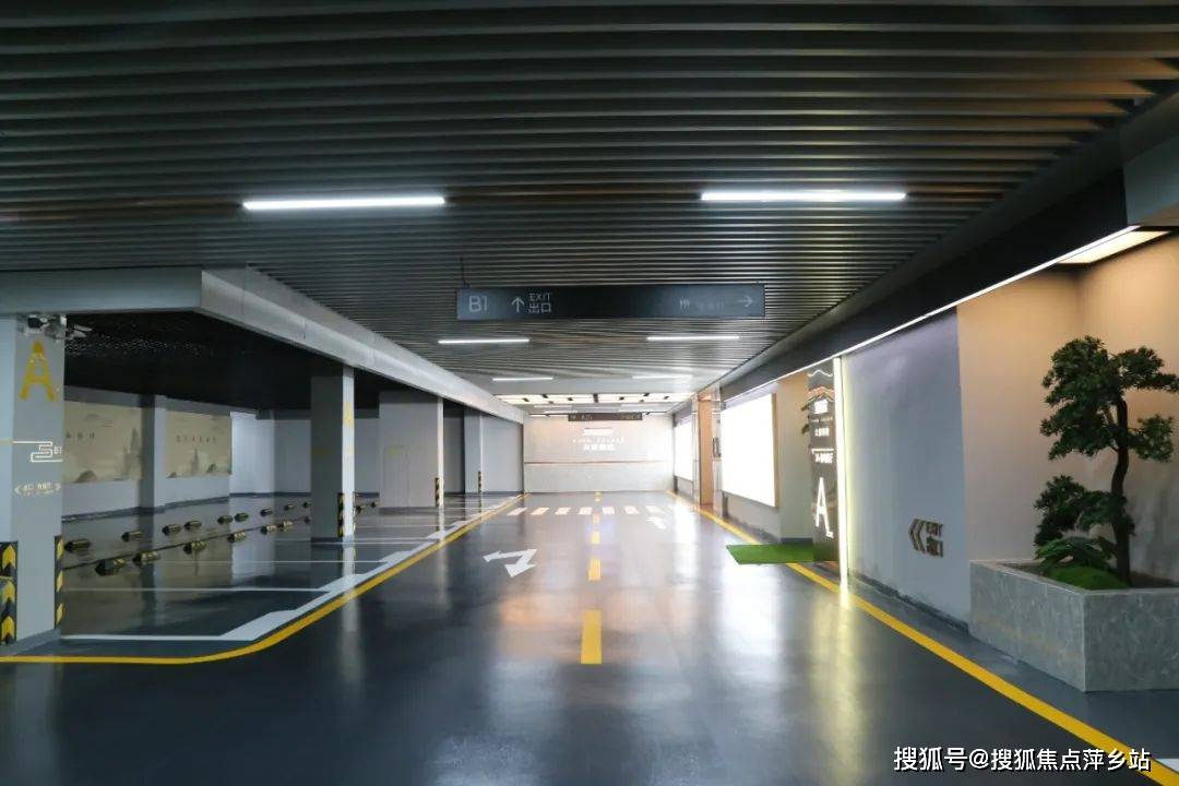 匠卡车库的简单介绍 匠卡车库的简单

先容
 卡车