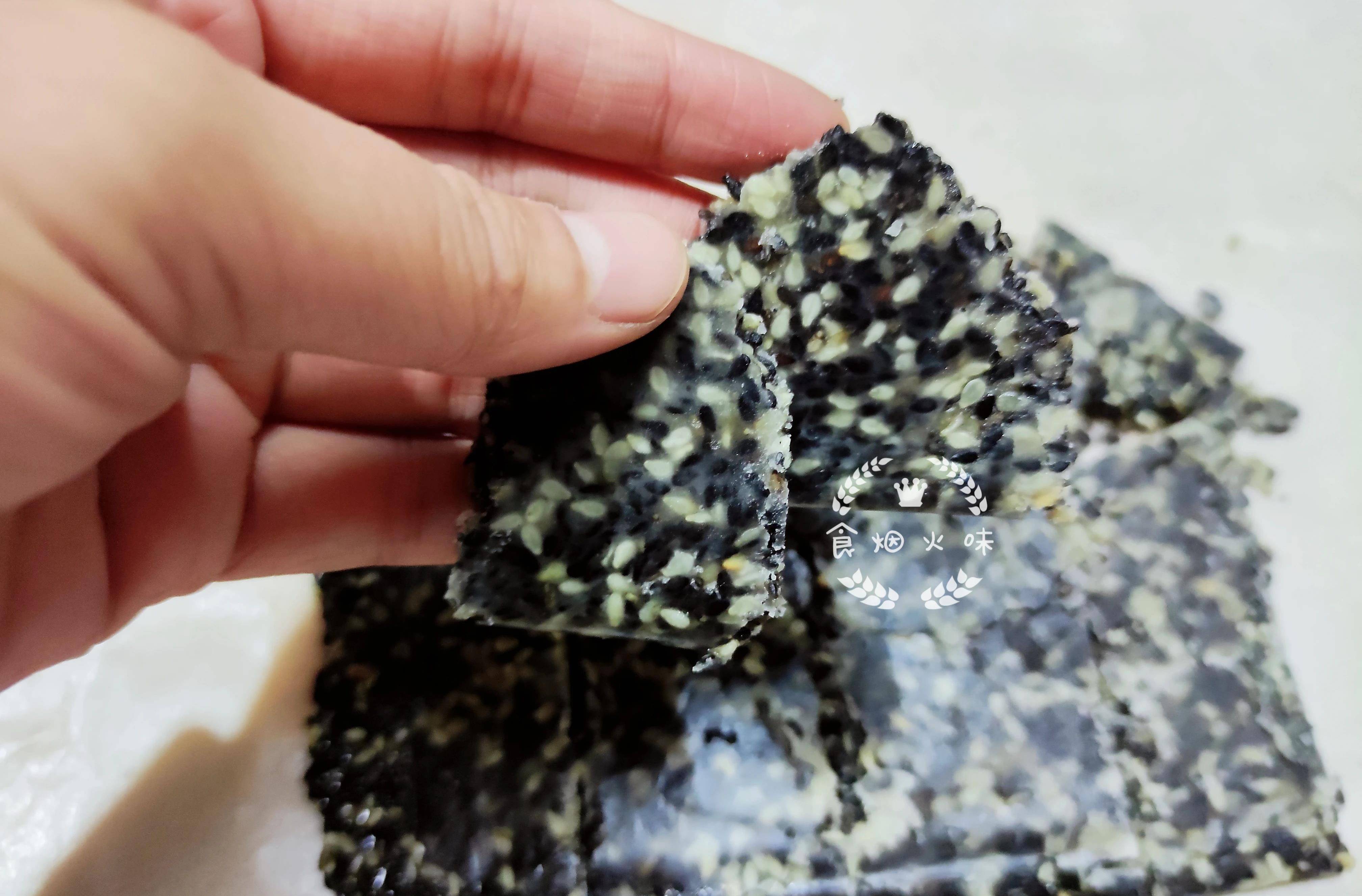 秋天,这3种食物吃对了,还你少女脸,抗衰老,美白润肤,别错过_白芝麻