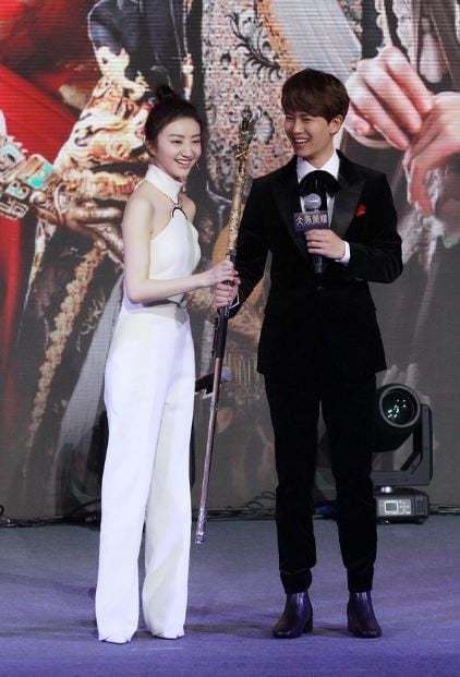 罗云熙同框宋轶,檀健次同框王鹤棣,聂远同框许凯都好吃亏_身高_图片