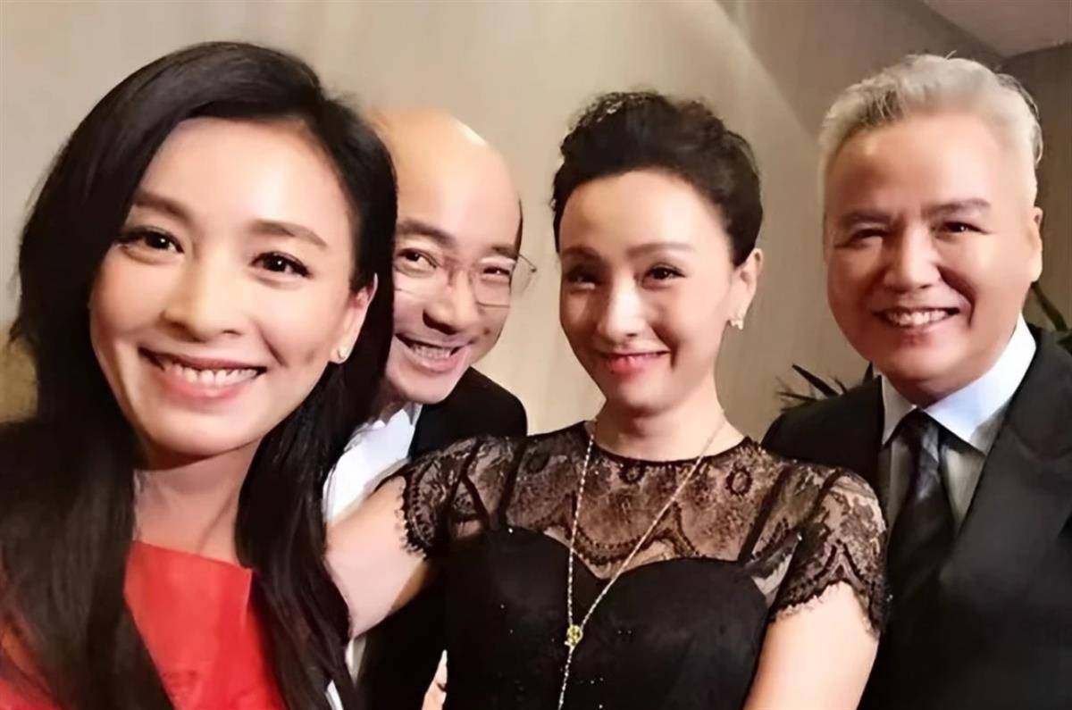 原创            徐峥回应出国转移数亿财产，“百亿”导演的口碑还能翻身吗？（徐峥出价300万视频是真的吗）