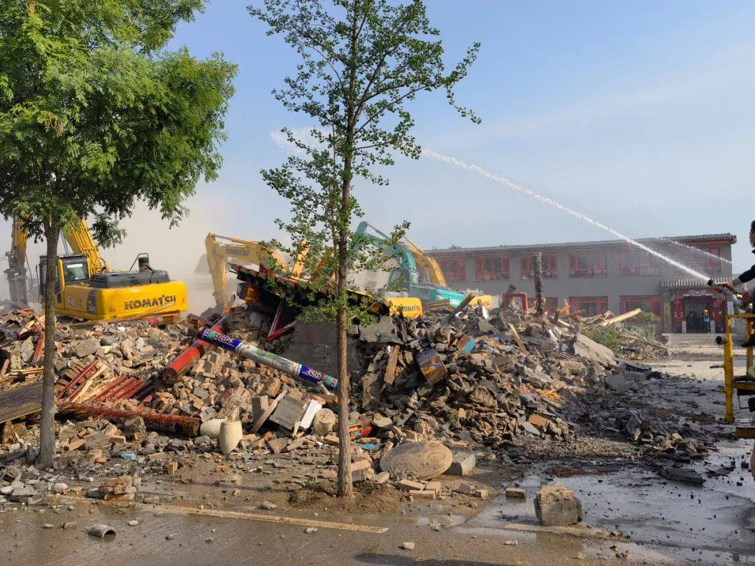 顺义区杨镇铁腕拆除1.5万平方米违法建设!_工作_攻坚_责任感