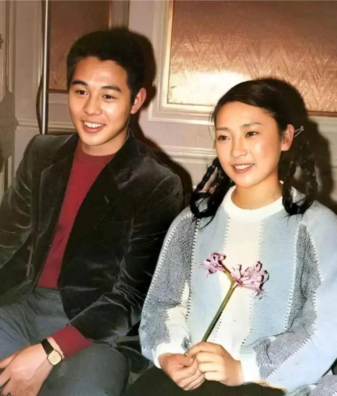 李连杰成名背后,隐藏着一个"大功臣",一个目不识丁的山村农妇_赵群学