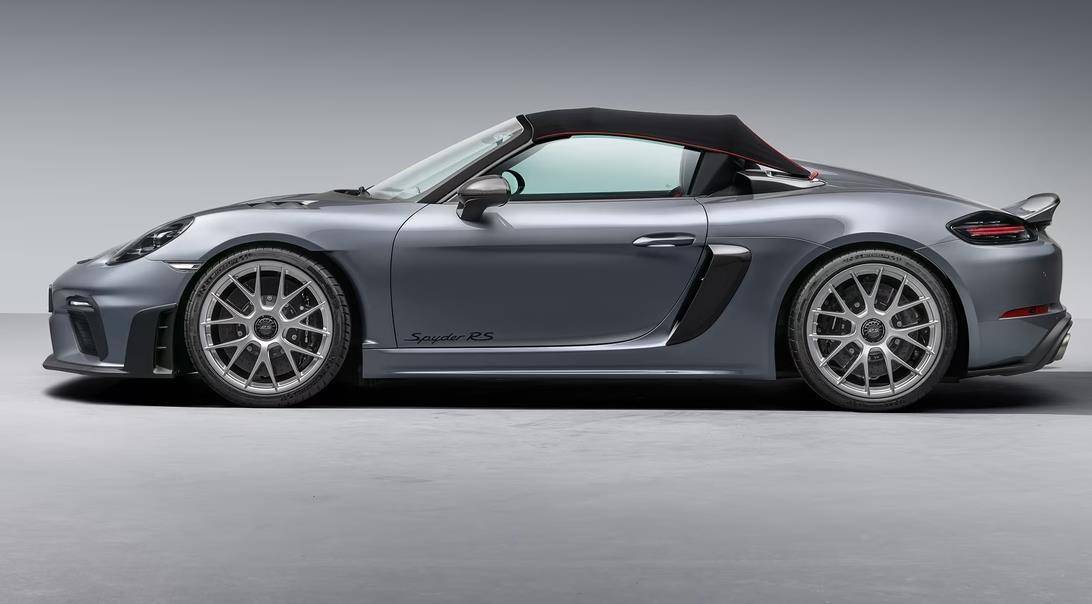 保时捷718 spyder rs,2.0t换4.