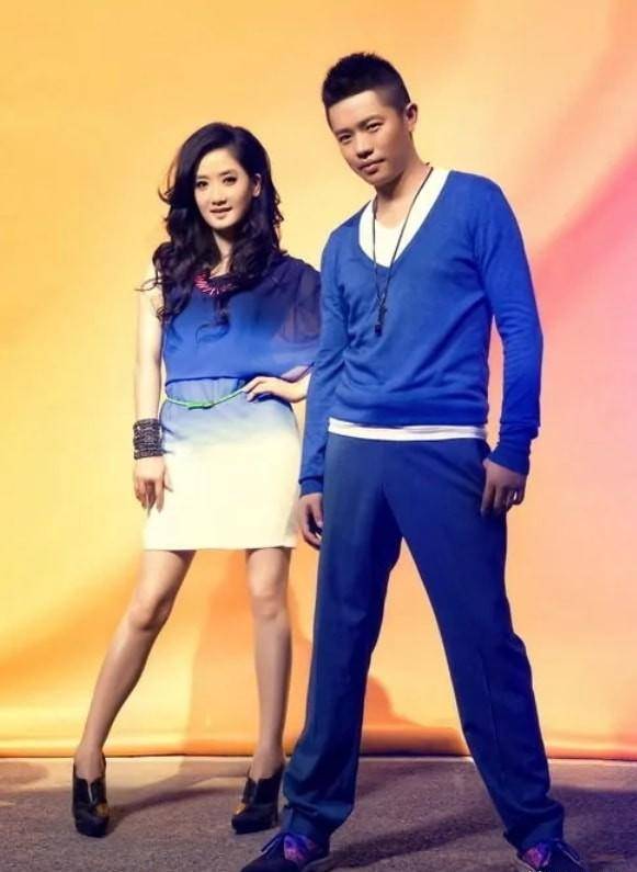 喝水不忘挖井人,携手同行23年,凤凰传奇的人间清醒_曾毅_组合_深圳