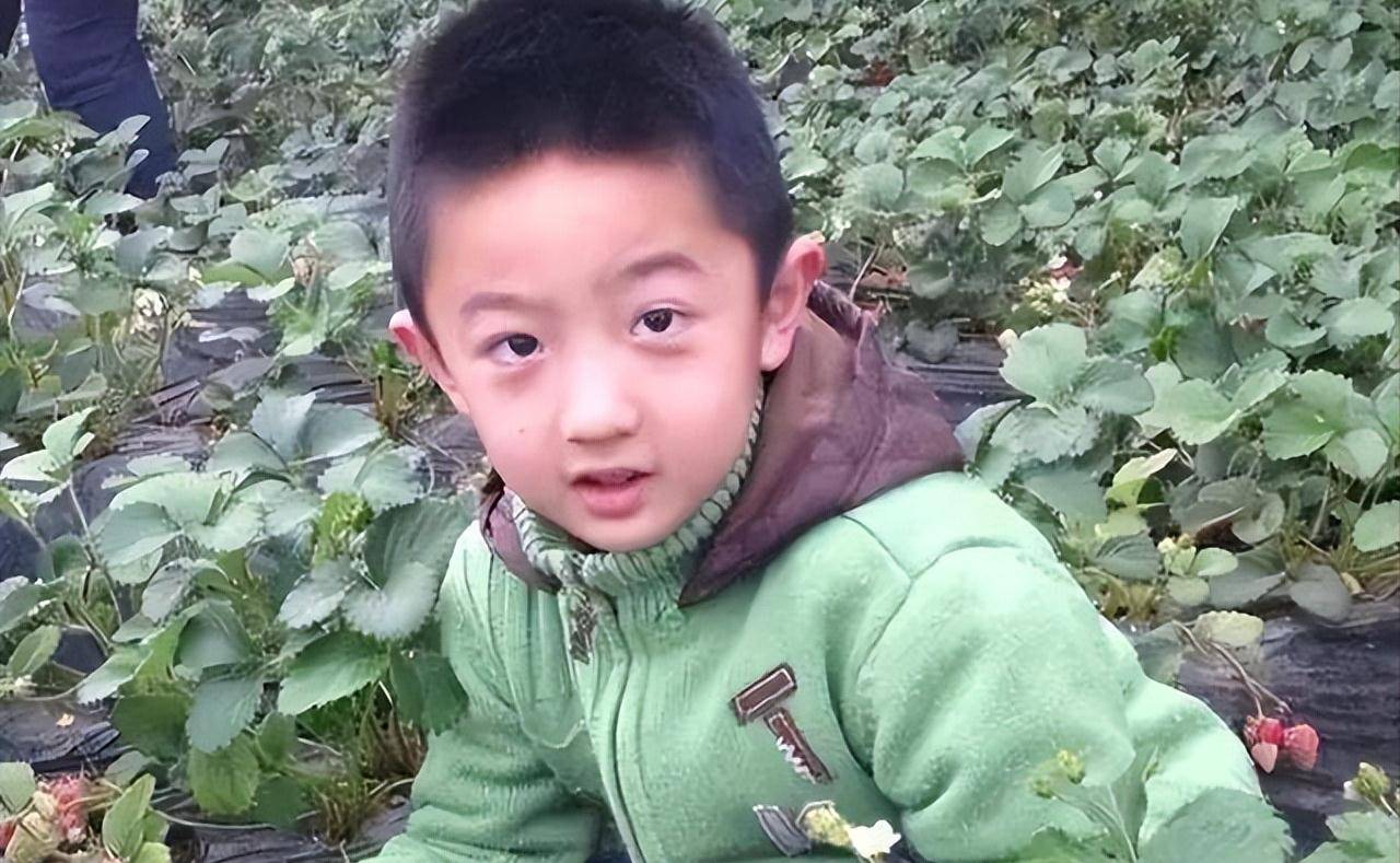 杨九郎张九南傻傻分不清,于谦照片怀旧且感动_小时候_相声_节目