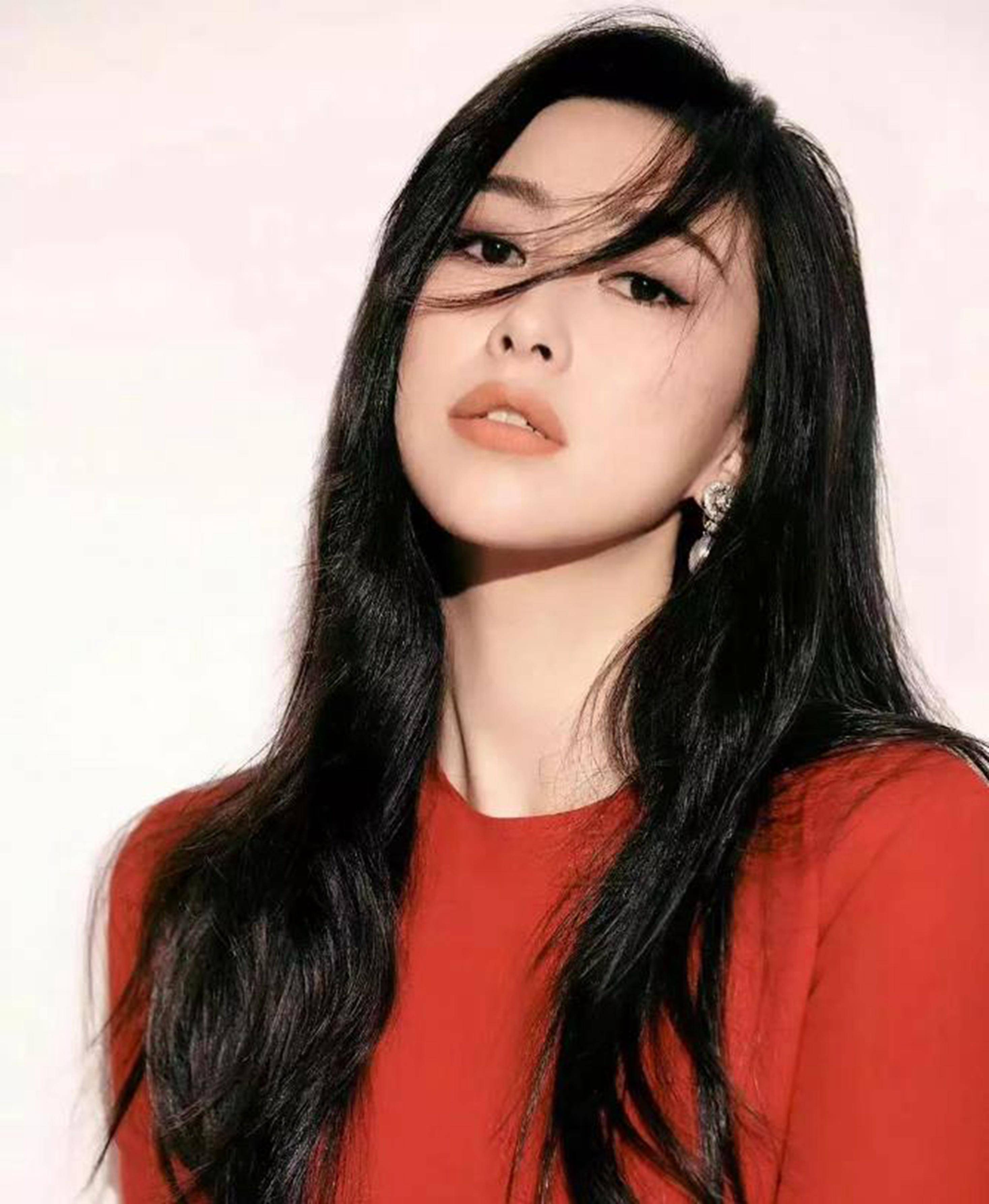 名媛辣妈朱珠近况复出有点不自信,参加浪姐漂亮瘦了20斤_时尚_身材