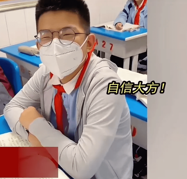 校方回应13岁学生是公司老板，十几岁的孩子真能当老板吗？（13岁做ct对孩子的影响大吗）