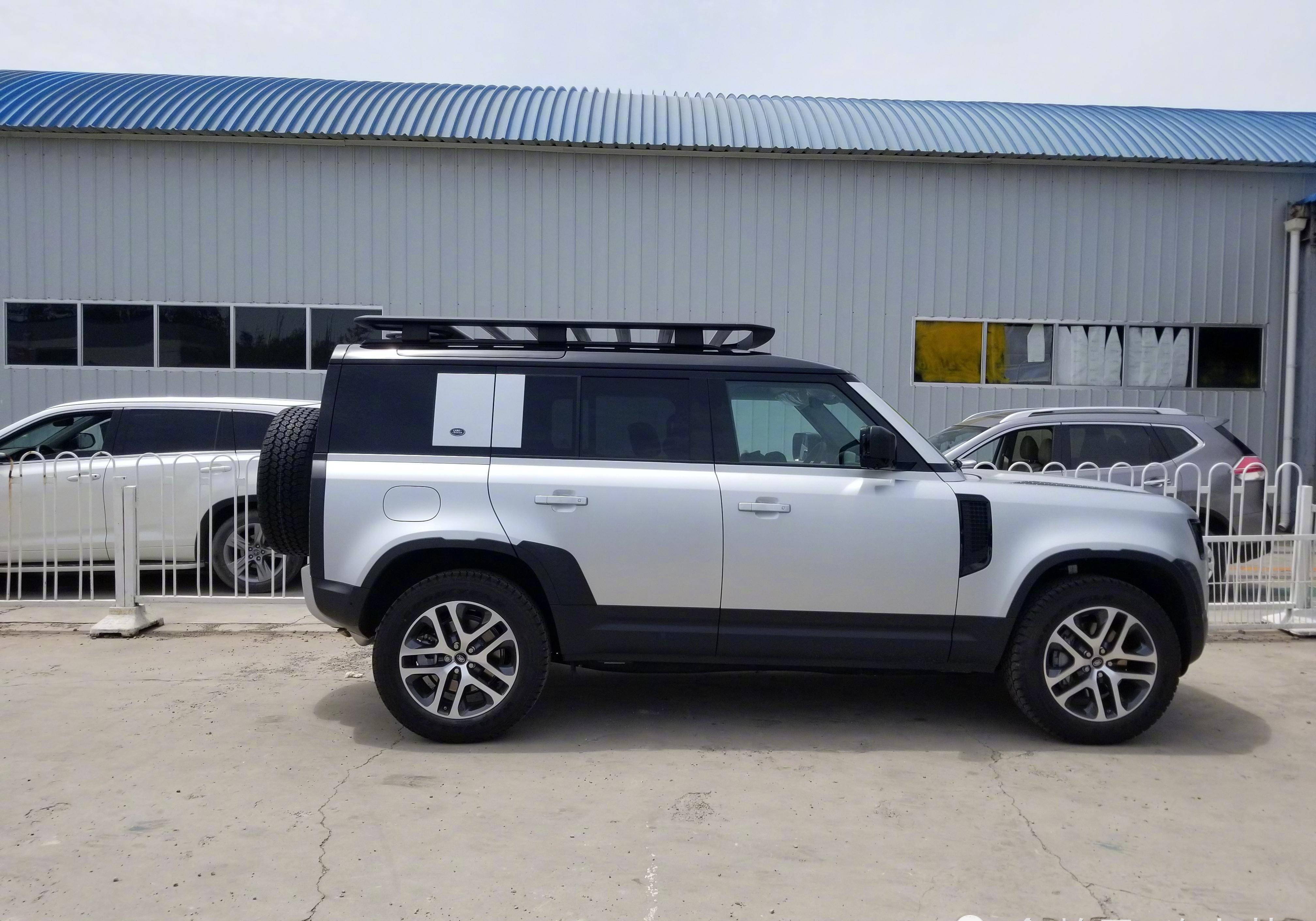 2023款"路虎卫士p400"16号开启预售,换承载式车身,无涉水喉!