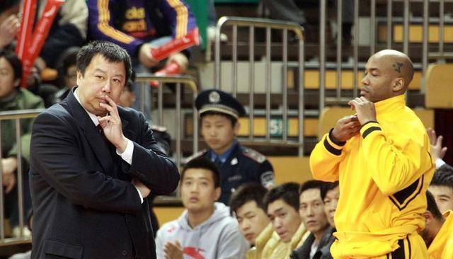 吴庆龙执教北控率队冲击季后赛_赛季_教练_本土