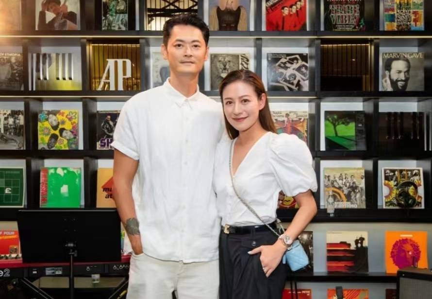江若琳晒孕照上围丰满,怀孕路坎坷夫妻为此努力求诊