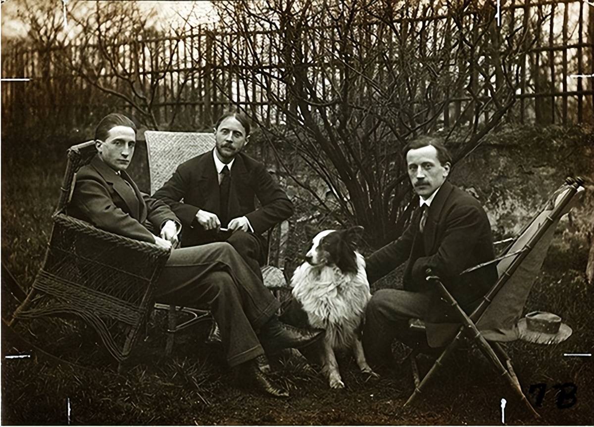 西方艺术名流黑白老照片:毕加索和女儿在一起,很温馨_一生_安塞尔