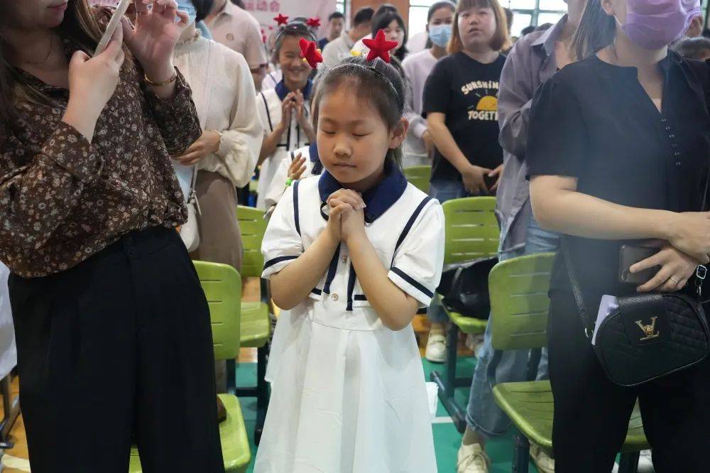 恰逢其"十"志向未来——太仓市双凤镇新湖小学三年级成长仪式_篇章