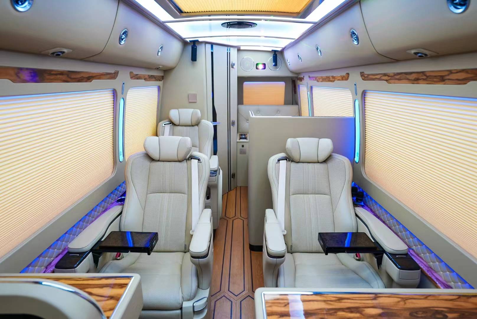 丰田考斯特12座图片 考斯特12座商务车_搜狐汽车_搜狐网