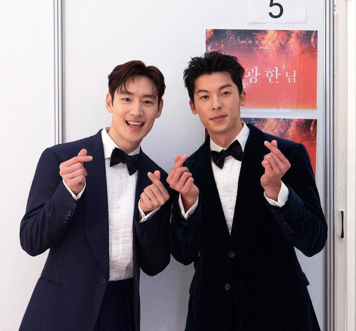 李帝勋应援许光汉《鬼家人》,邀合作并甜蜜告白:爱你喔光汉先生_活动