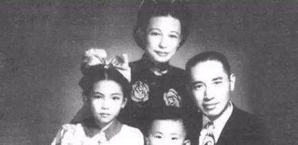 中国最美女神:一生坎坷,生活最苦难时,也要穿着旗袍