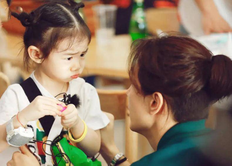 "人间值得"李承铉:待业在家带娃抑郁,被误会成软饭男网暴七年_lucky