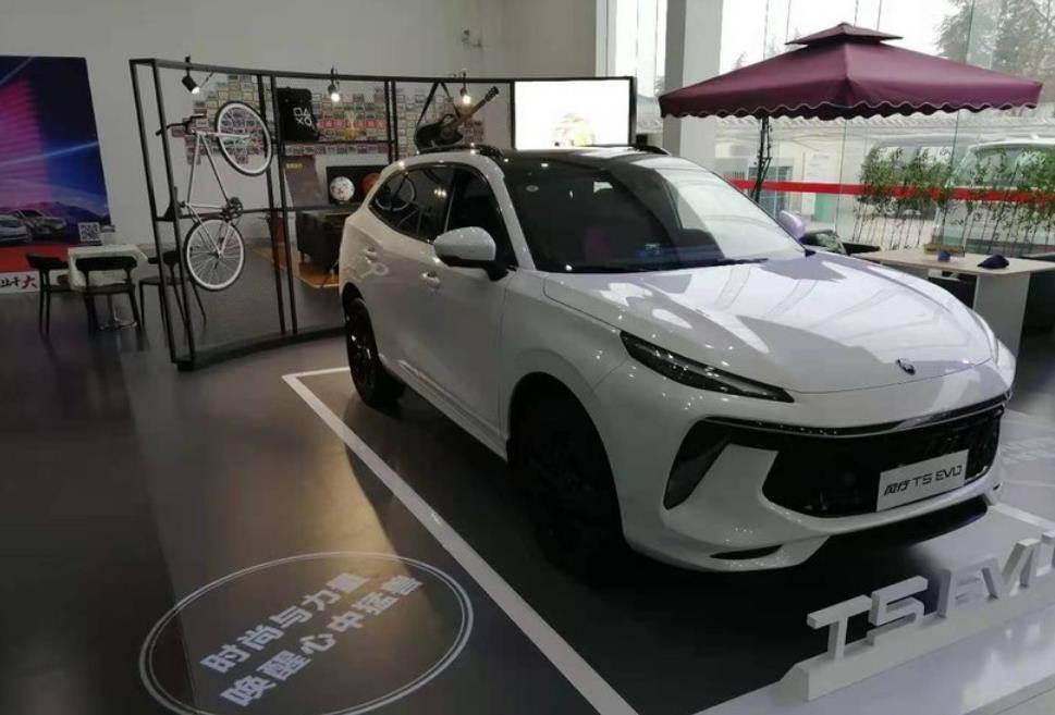 东风版"兰博保时拉蒂"来了,预售10万出头,马力远超h6_搜狐汽车_搜狐网