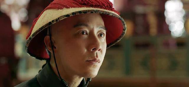 "袁春望"与何炅罕见合影,100%就是一个模子刻的,傻傻分不清楚_王茂蕾