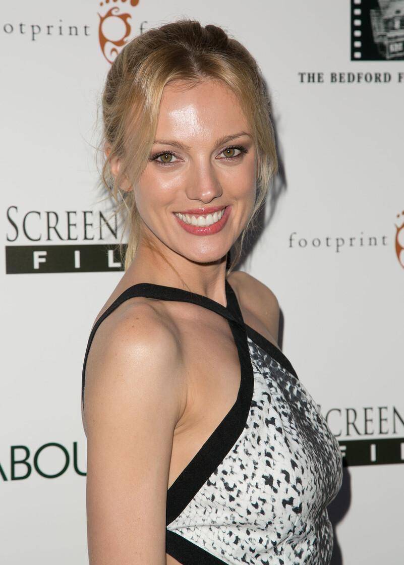 "贝女郎"超级名模芭儿·帕丽的魅力和颜值美丽了你的心灵了吗?