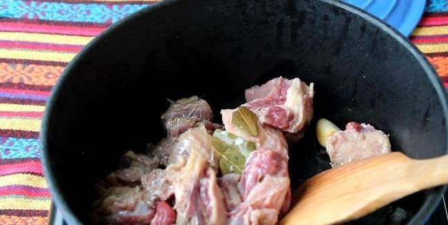 原创            酱牛肉的家常做法大全~做法步骤介绍（高压锅炖酱牛肉最简单的做法）