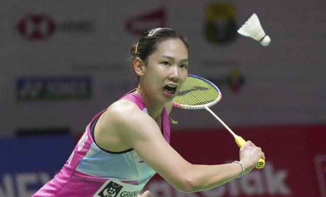 第二盘比赛,泰国李美妙对阵日本山口茜.