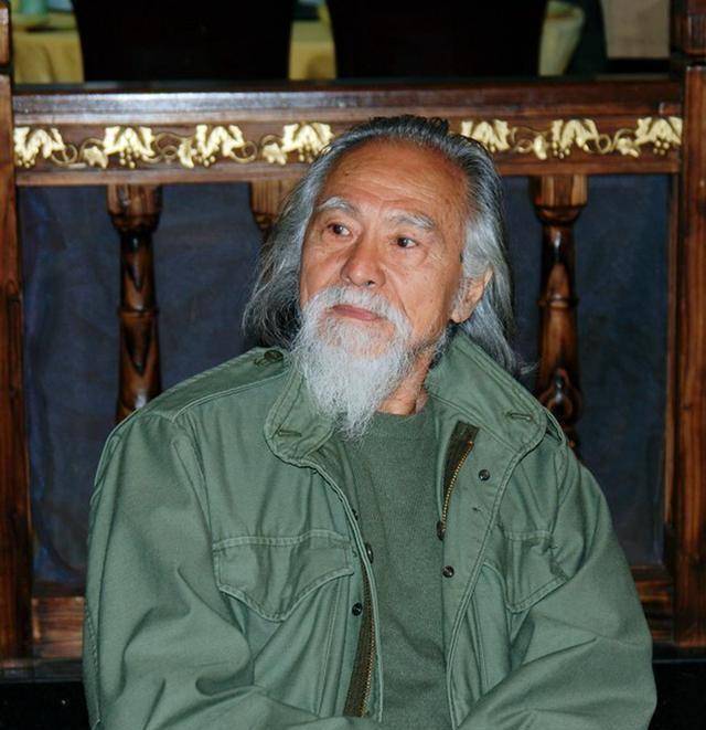 这位老独臂的饰演者,就是著名演员王德顺.