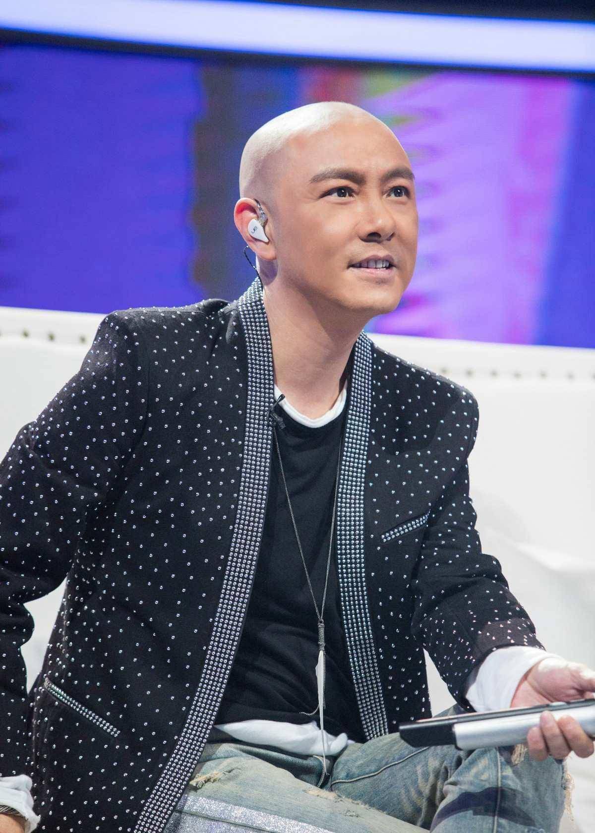 《嗨唱转起来》迎"影视金曲"主题 张卫健,飞儿乐团经典回忆潮_谢娜