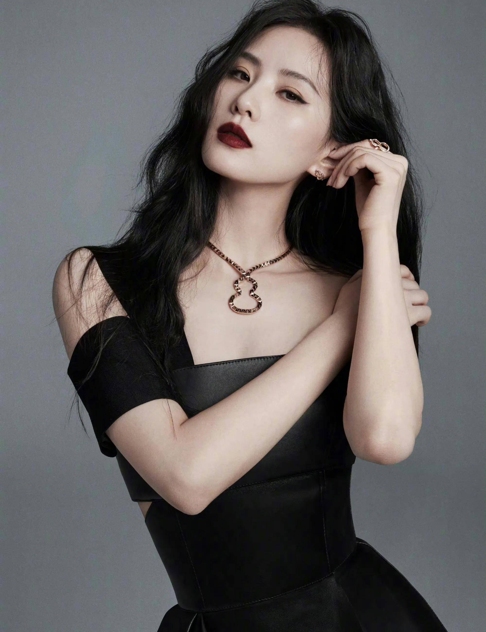 刘诗诗亮相戛纳电影节,时尚大气,气质绝了_侵权_身材_造型