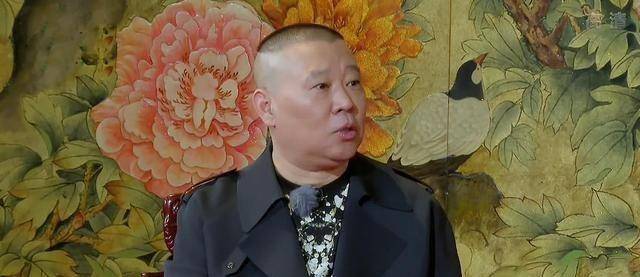 《金牌喜剧班》盛伟表现突出,原来他就是长颈鹿!_表演_节目_小品