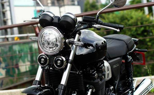 增加"战斗"色,本田cb1100rs变身"黑武士",最靓风景_搜狐汽车_搜狐网